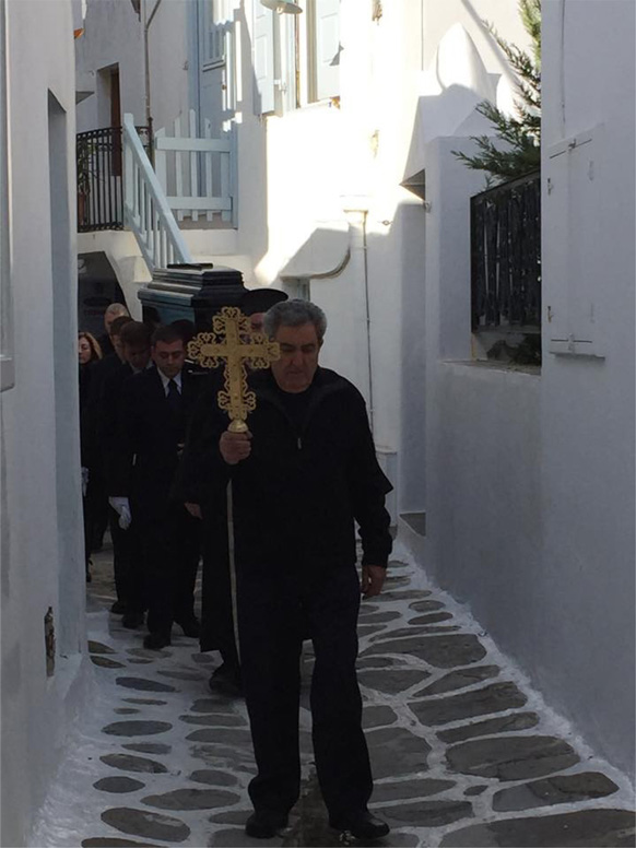 Κηδεία στη Χώρα της Μυκόνου